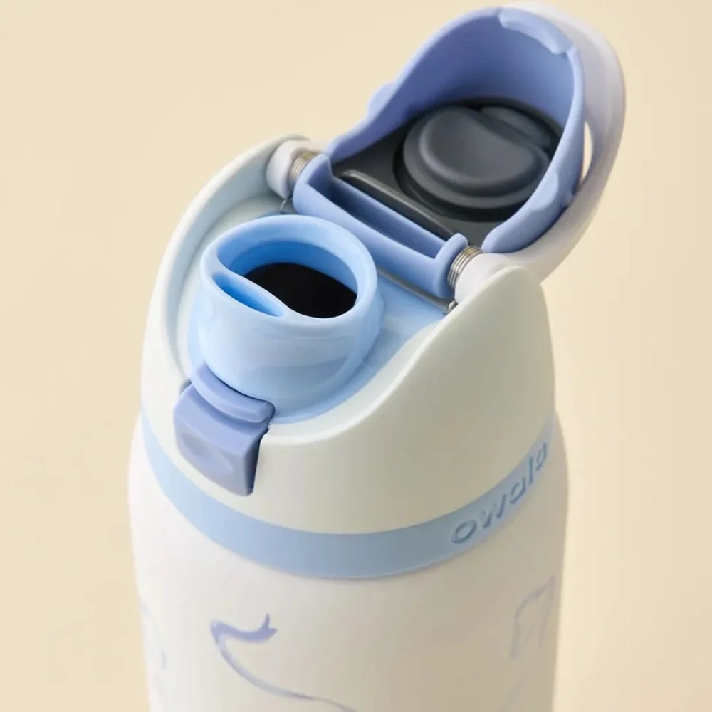 Owala UO Exclusive FreeSip 32 oz Bow Water Bottle - Tied and True - Picture 3 of 6
